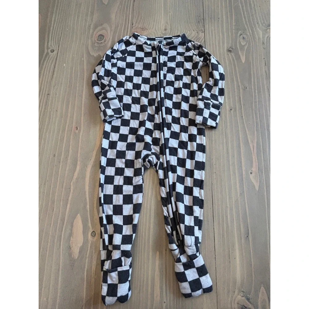 Bb8 Bamboo Checkered Footie Sleeper Black White Zip Romper 3-6M Snug Fit Pajamas